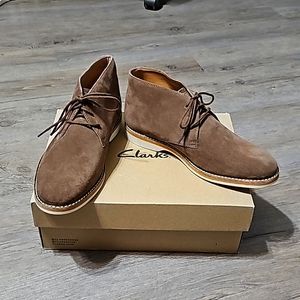 Clarks Men's Mushroom Suede 7.5